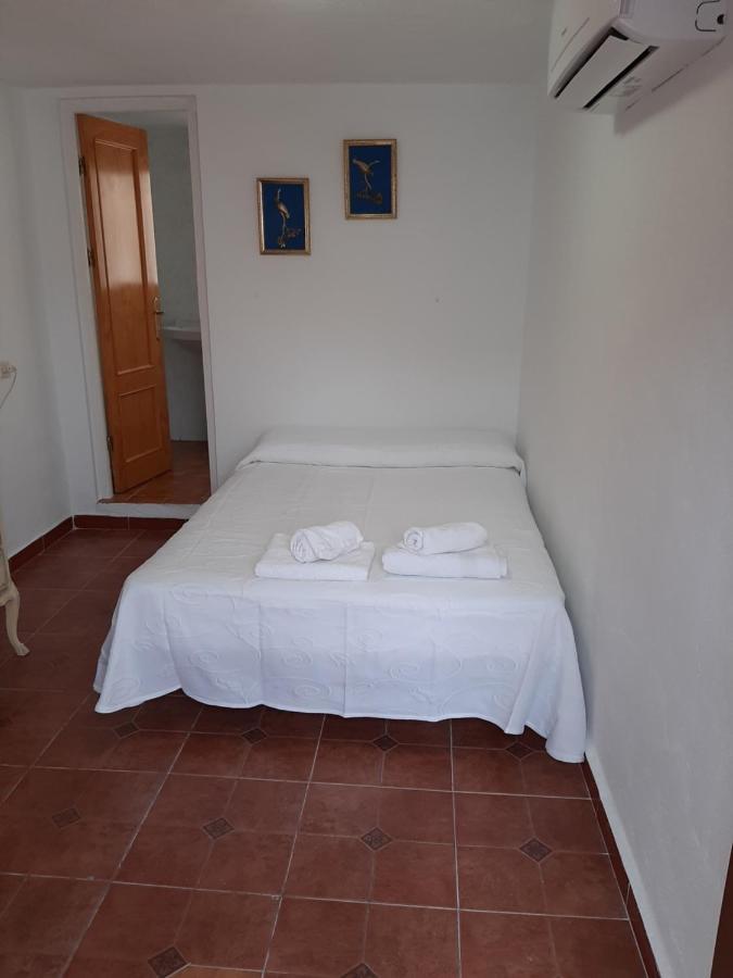 Pension Casa Fina Ruiz Almuñécar Extérieur photo
