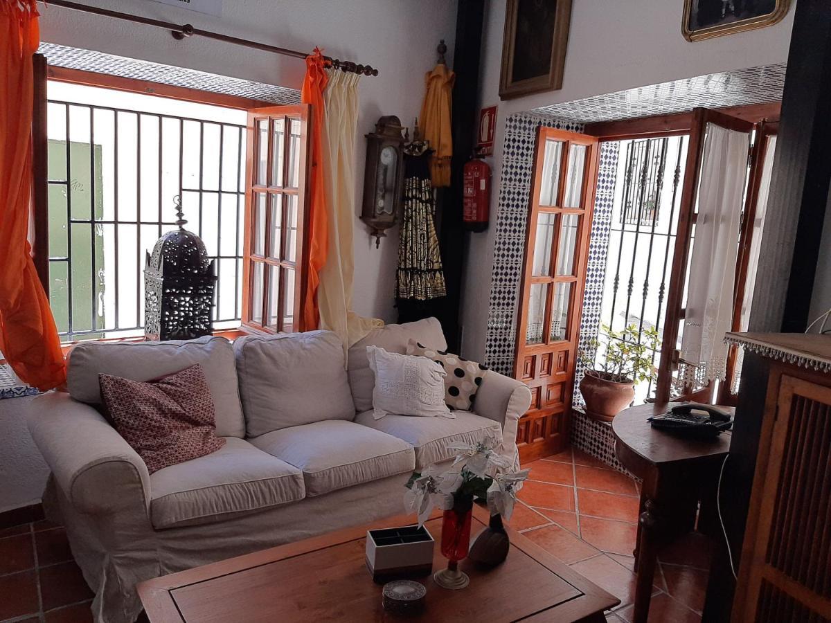 Pension Casa Fina Ruiz Almuñécar Extérieur photo